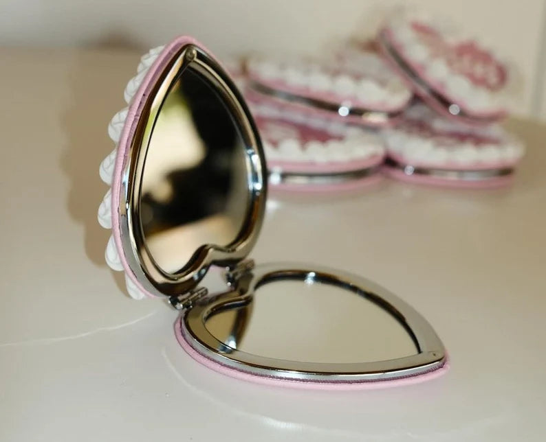 
                  
                    Compact Mirror - Hand Crafted Piping Zodiac Signs
                  
                